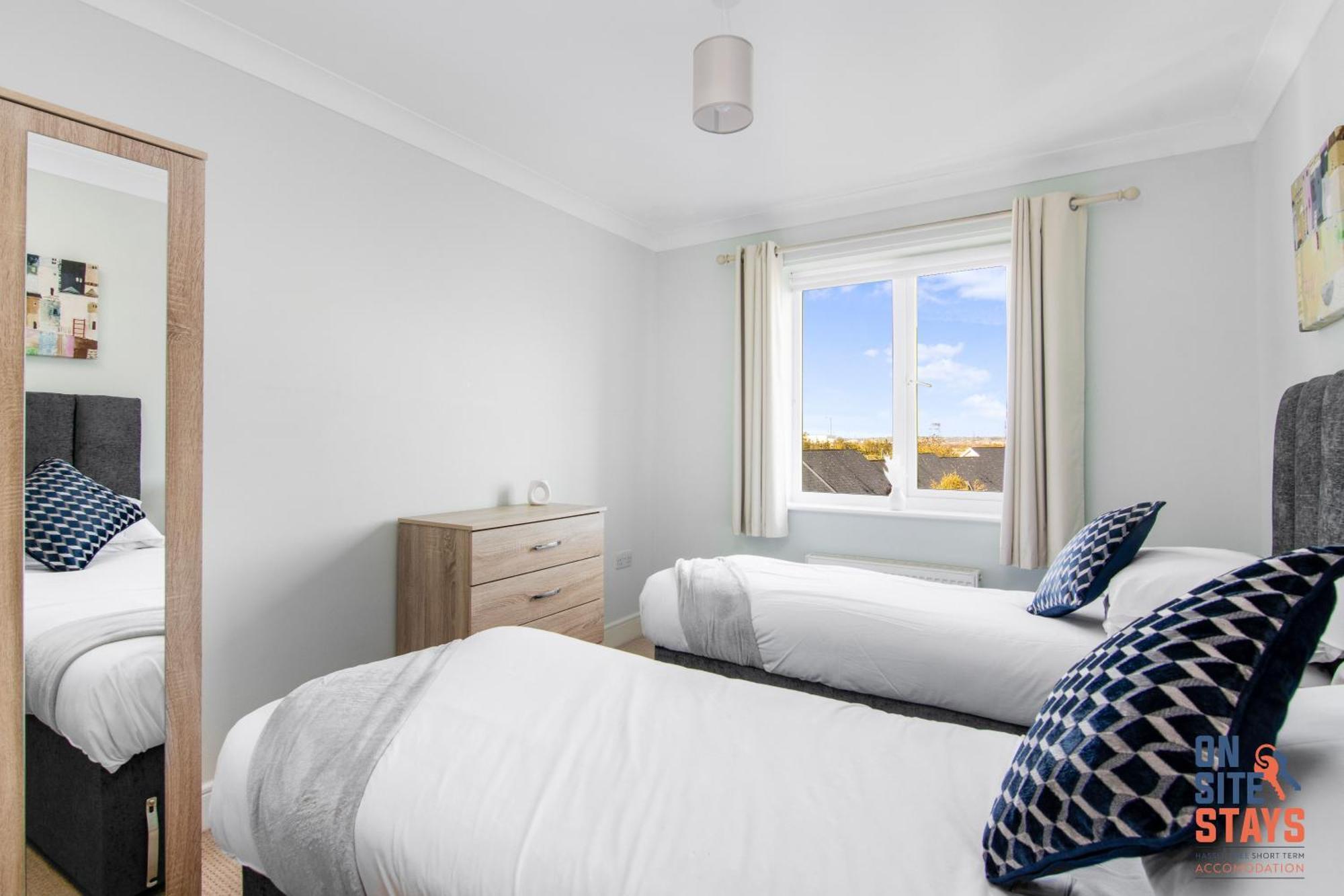 Onsitestays - Cosy 2-Bedroom Apartment With Free Parking, Wi-Fi & London Links Northfleet Ngoại thất bức ảnh